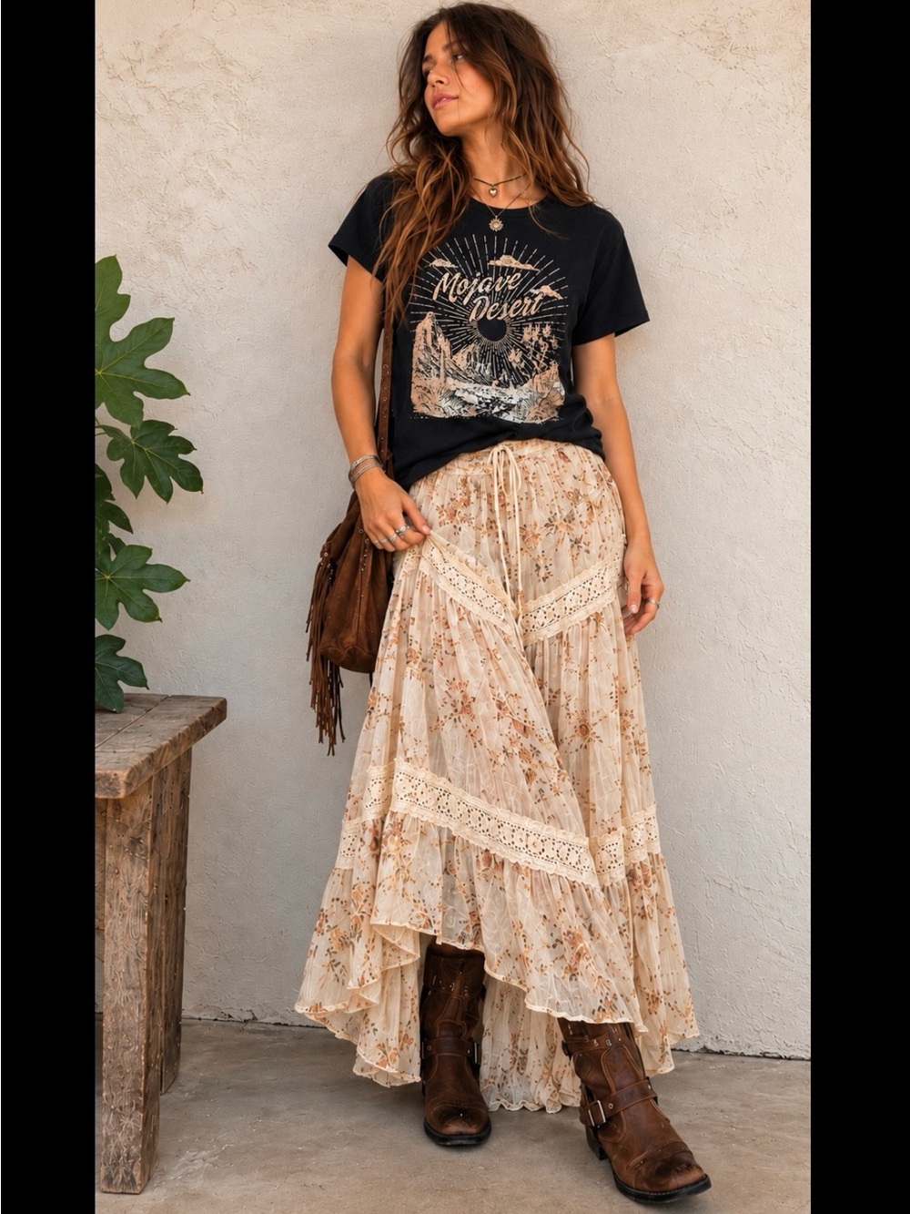 Boho Basic Short Sleeve Cotton Tee Black Woman Size XL Zoe + Liv Mojave Desert